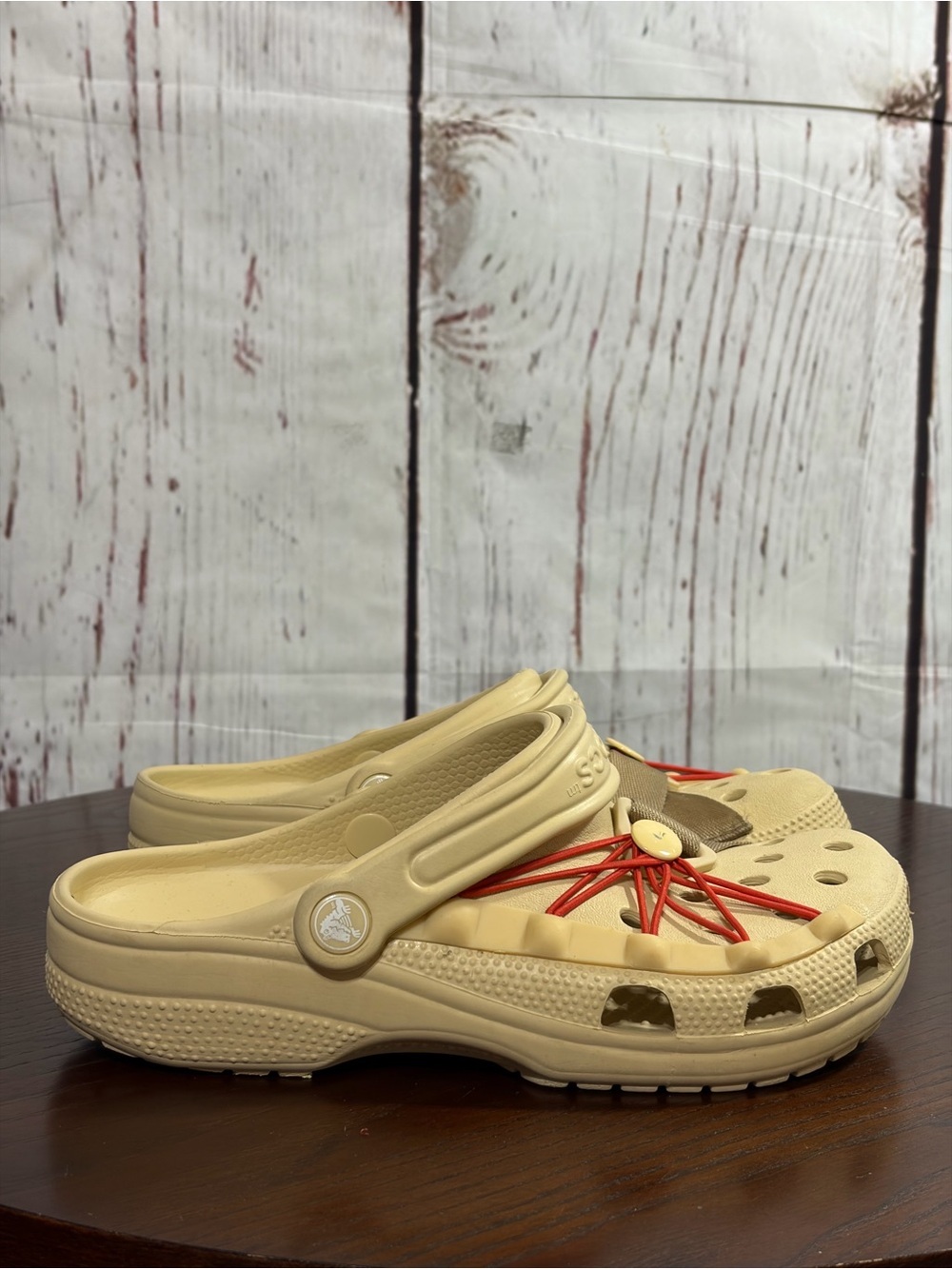 CROCS all terrain Beige Slip-On Clogs with Red Lace Detail women’s 7